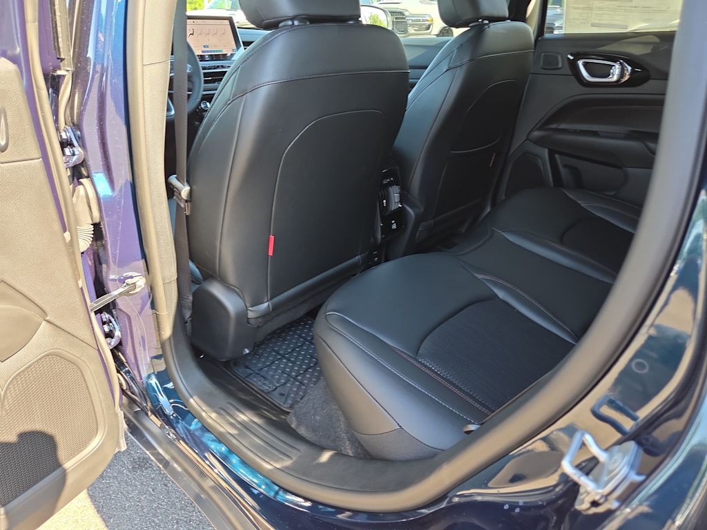 Thumbnail: 2026 Jeep Compass - 13