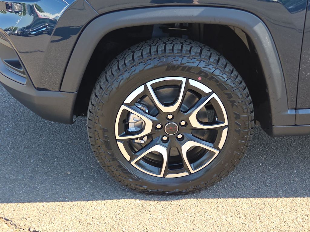 Thumbnail: 2026 Jeep Compass - 8