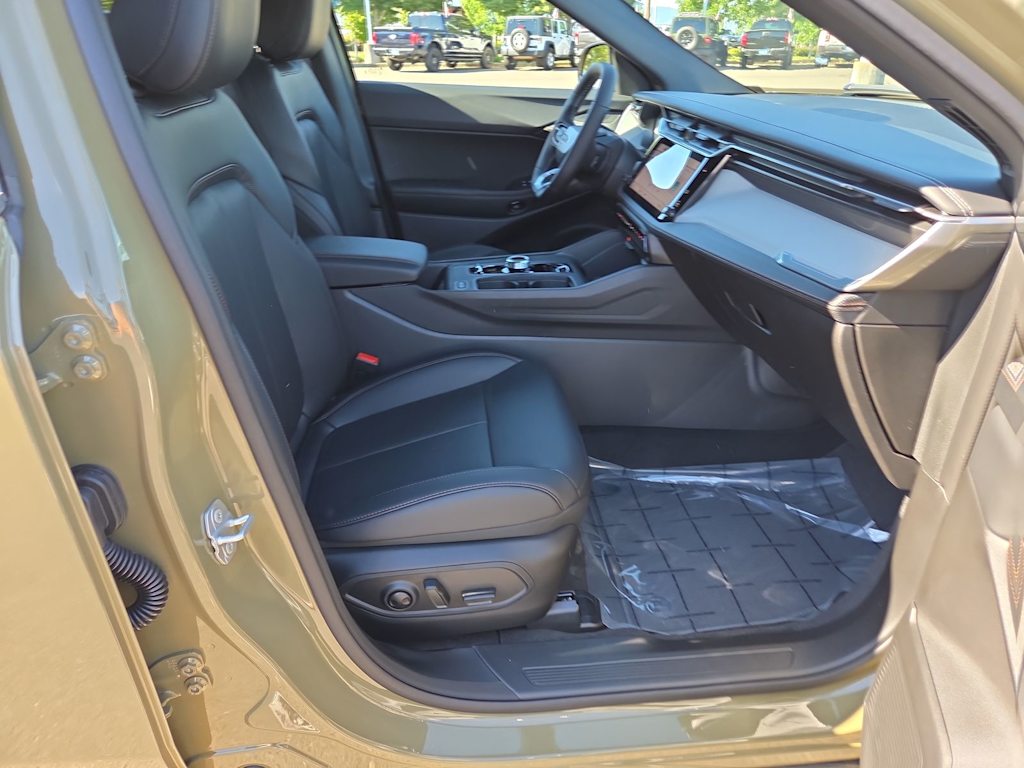 Thumbnail: 2026 Jeep Cherokee - 11