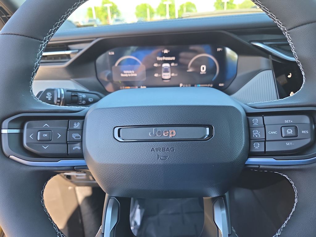 Thumbnail: 2026 Jeep Cherokee - 28