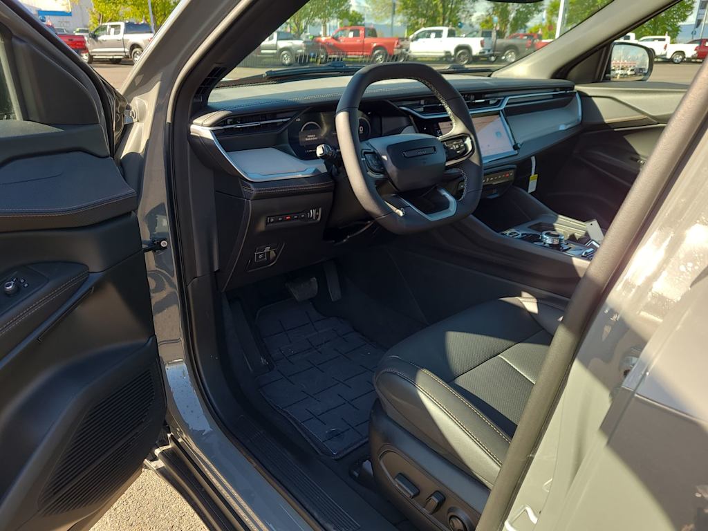 Thumbnail: 2026 Jeep Cherokee - 22