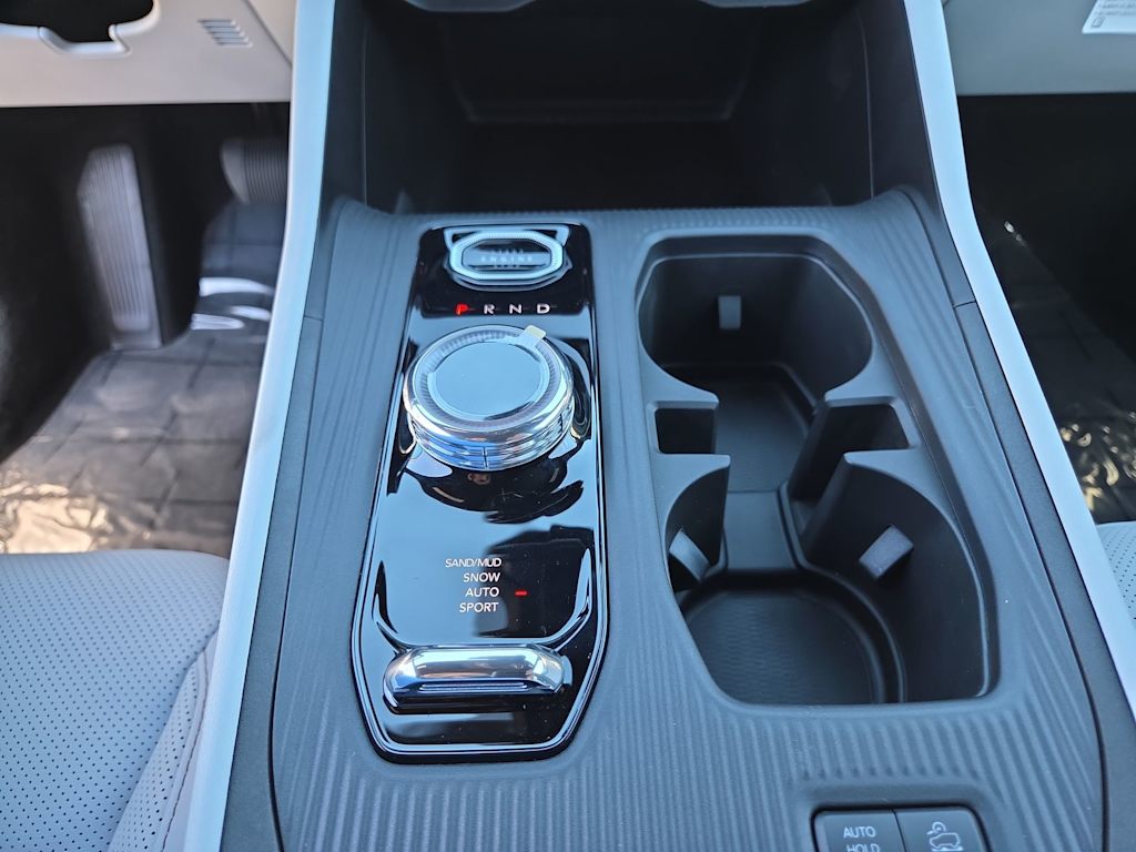 Thumbnail: 2026 Jeep Cherokee - 14