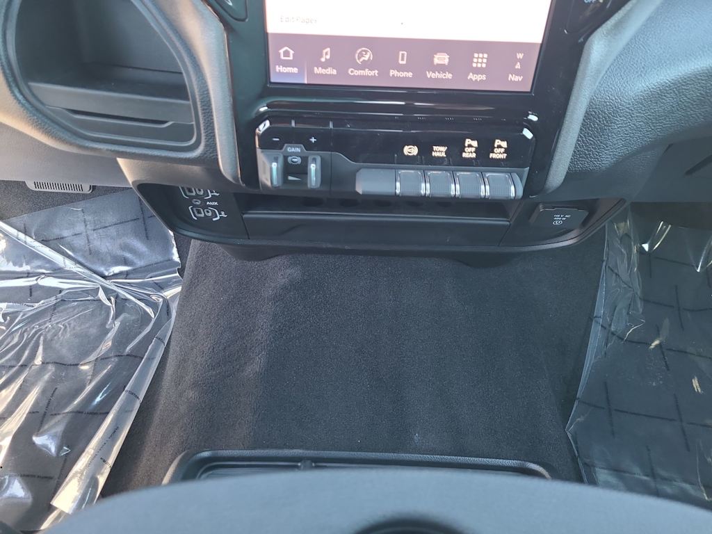 Thumbnail: 2025 RAM 3500 - 11