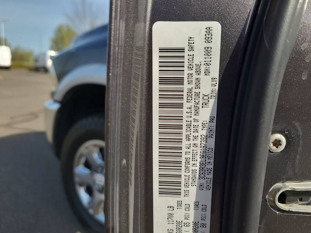 2014 RAM 3500 Laramie 17