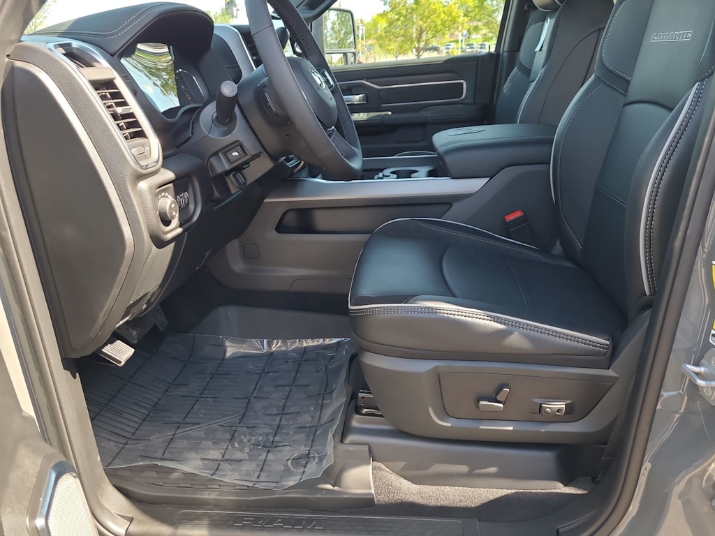 Thumbnail: 2026 RAM 3500 - 10
