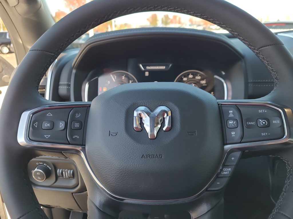 Thumbnail: 2025 RAM 3500 - 28