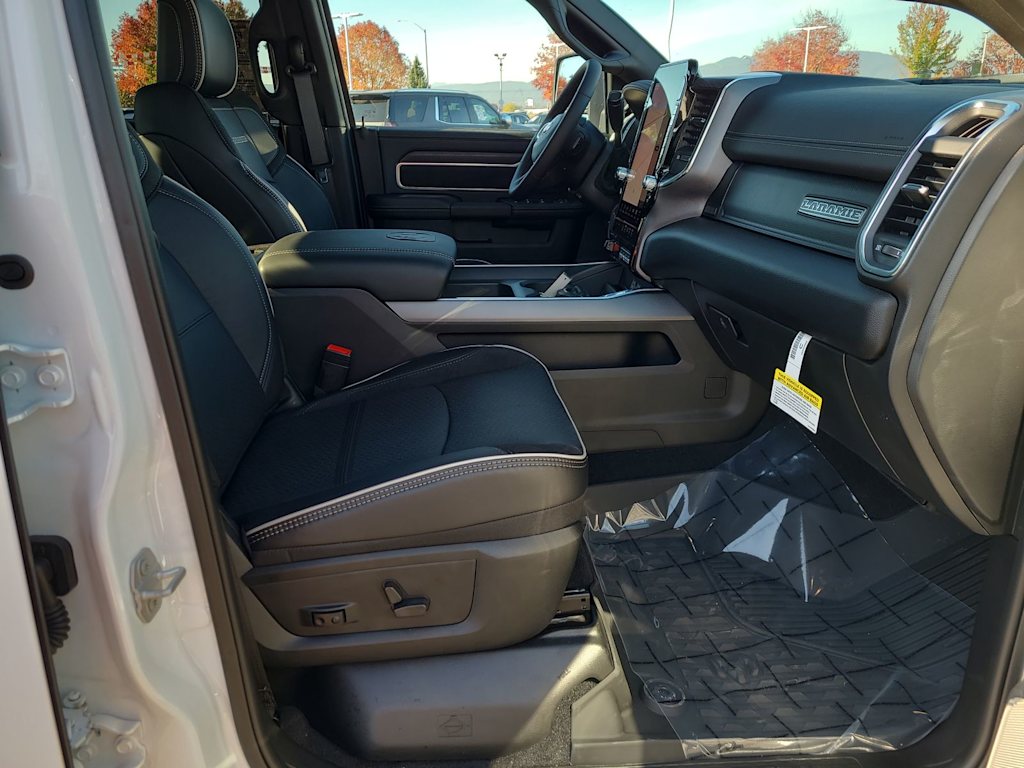 Thumbnail: 2025 RAM 3500 - 11