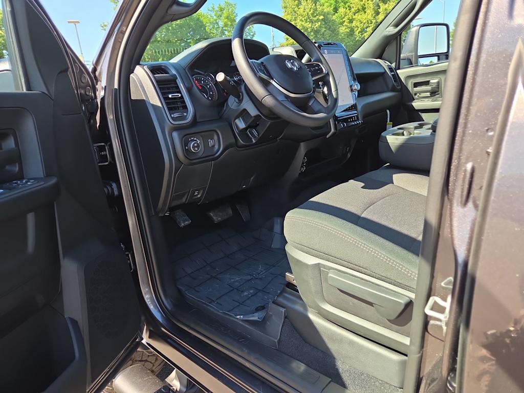 Thumbnail: 2026 RAM 2500 - 10