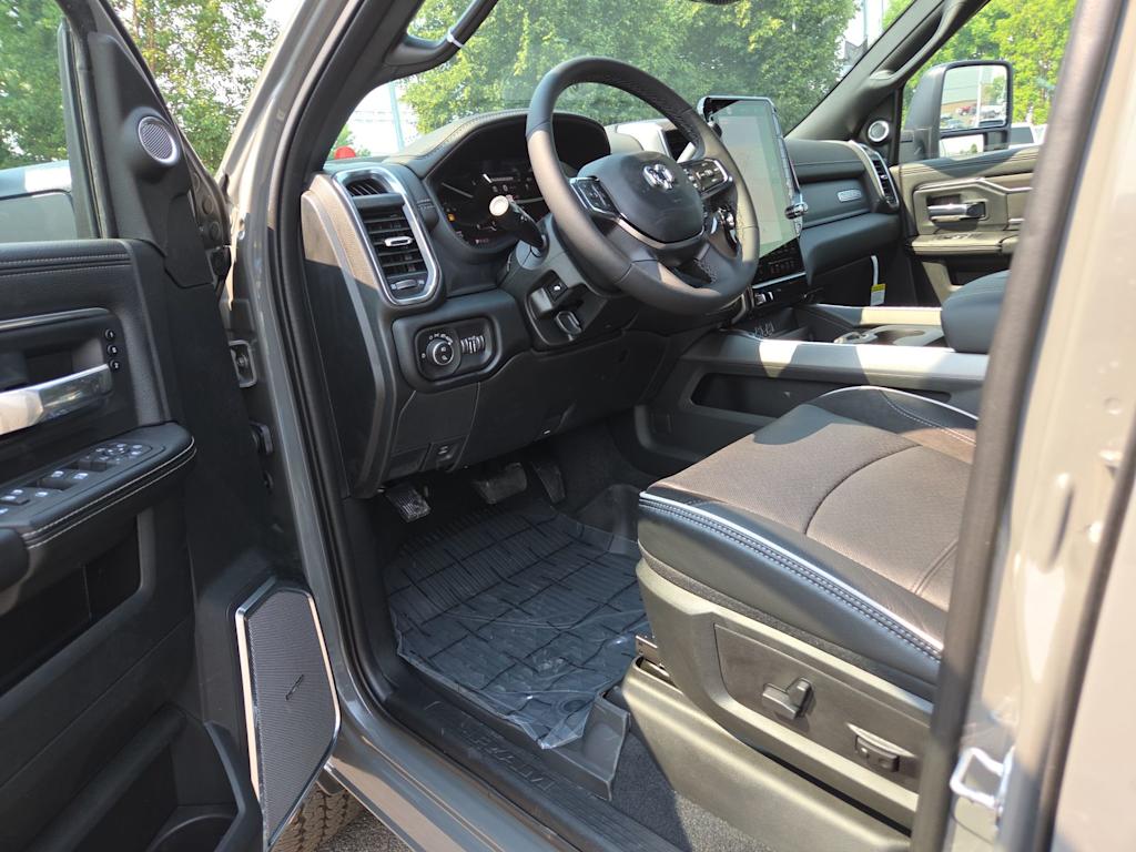 Thumbnail: 2026 RAM 2500 - 9