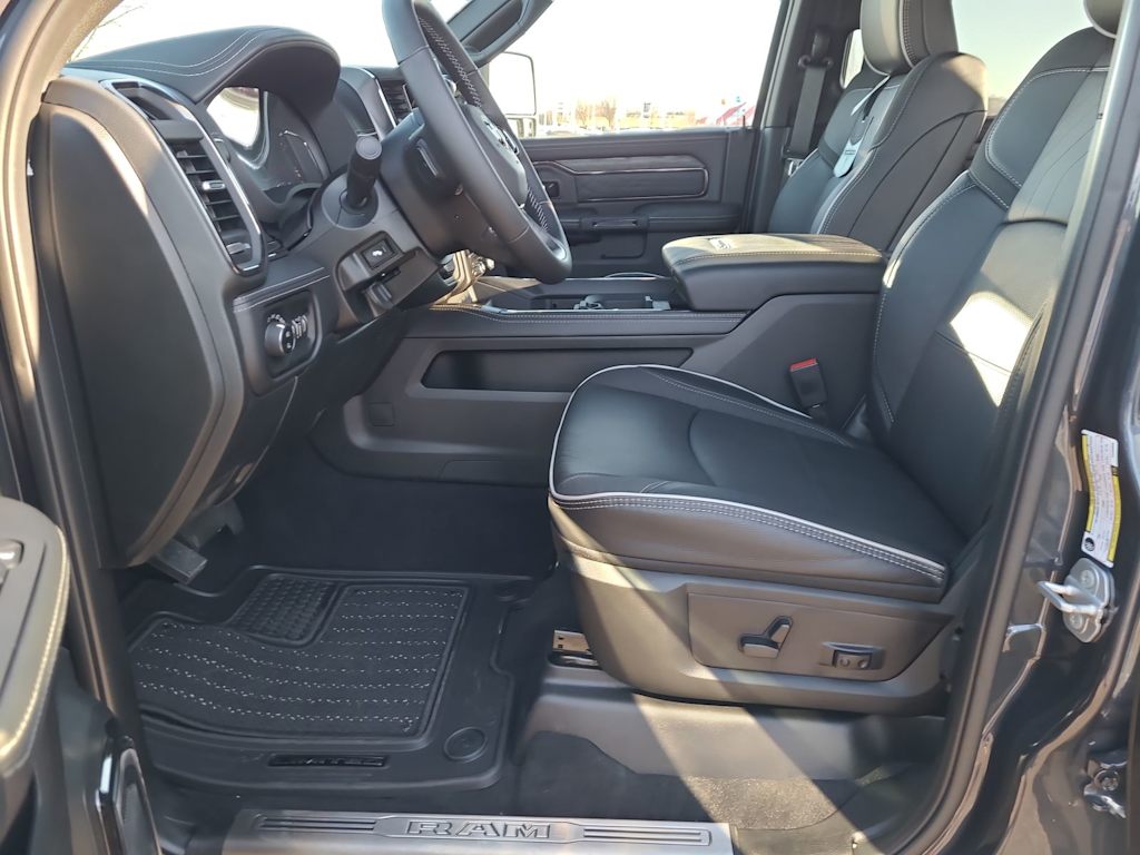 Thumbnail: 2026 RAM 2500 - 8