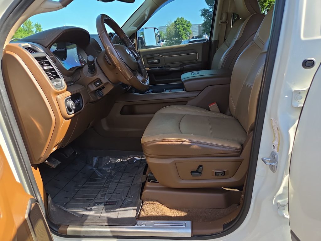 Thumbnail: 2019 RAM 3500 - 10