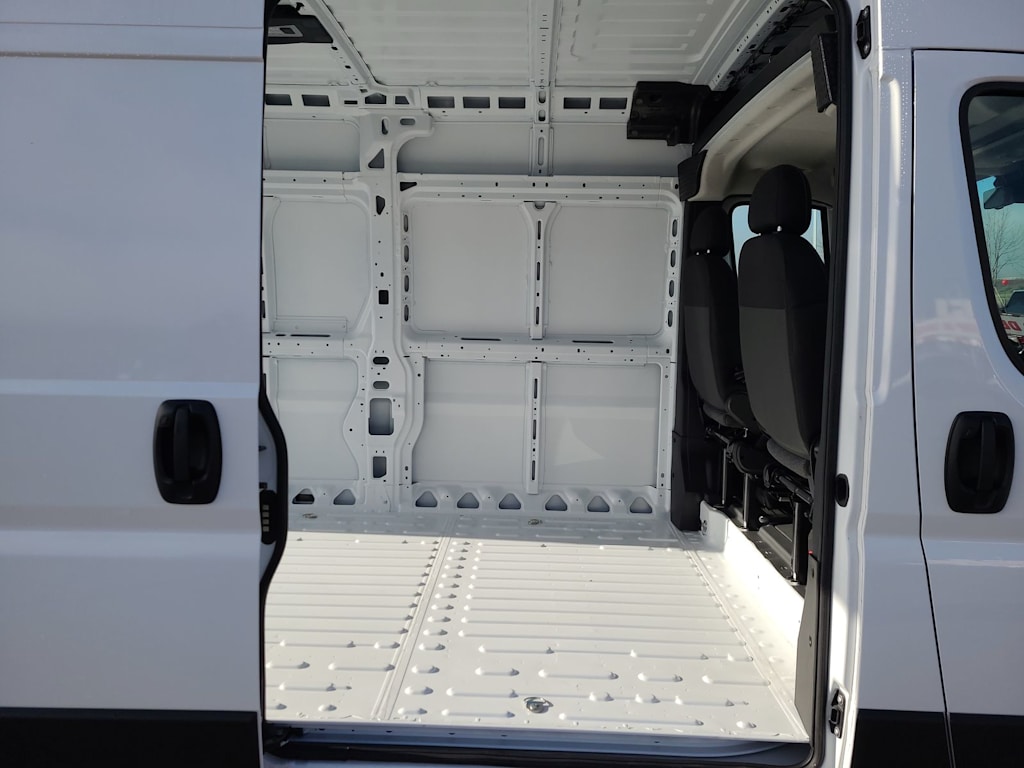 Thumbnail: 2026 RAM ProMaster - 25