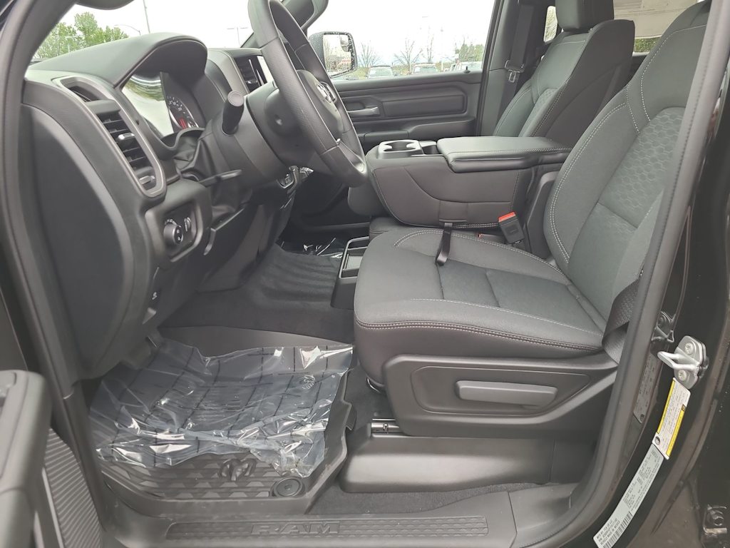 Thumbnail: 2026 RAM 1500 - 9