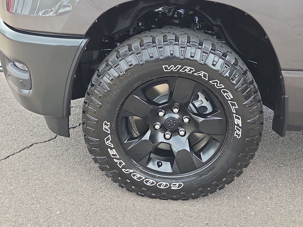 Thumbnail: 2026 RAM 1500 - 8