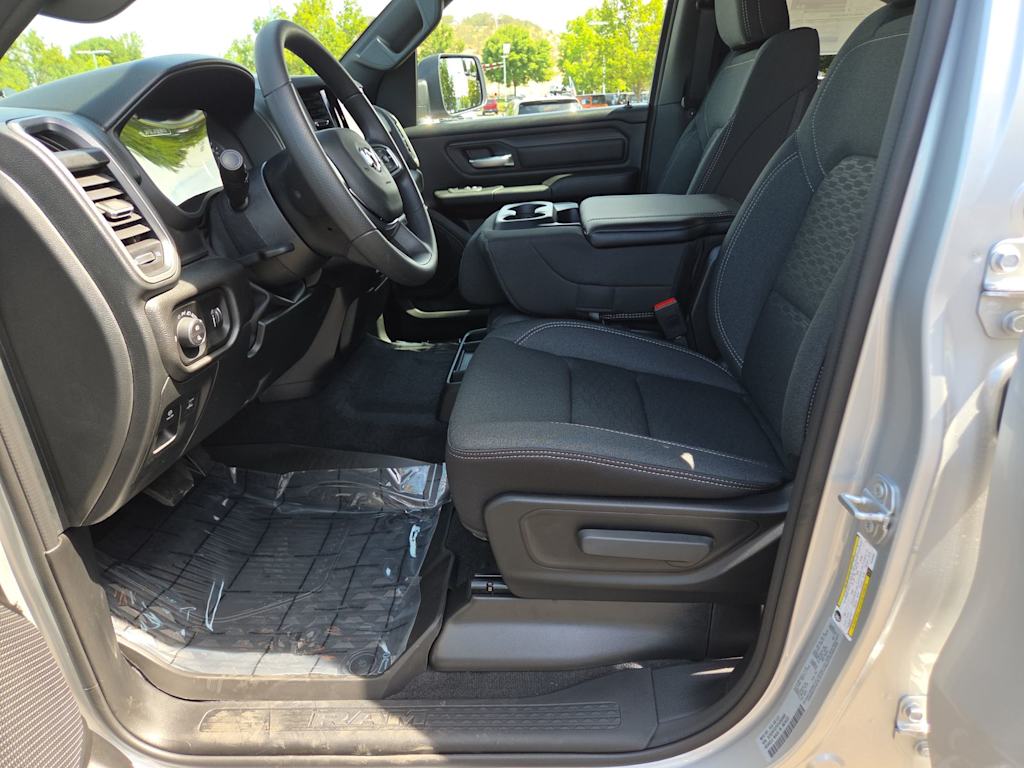 Thumbnail: 2026 RAM 1500 - 10