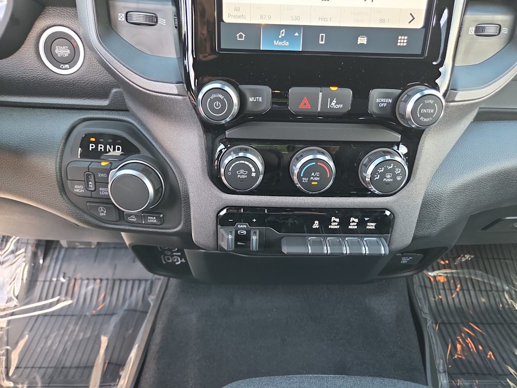 Thumbnail: 2026 RAM 1500 - 29