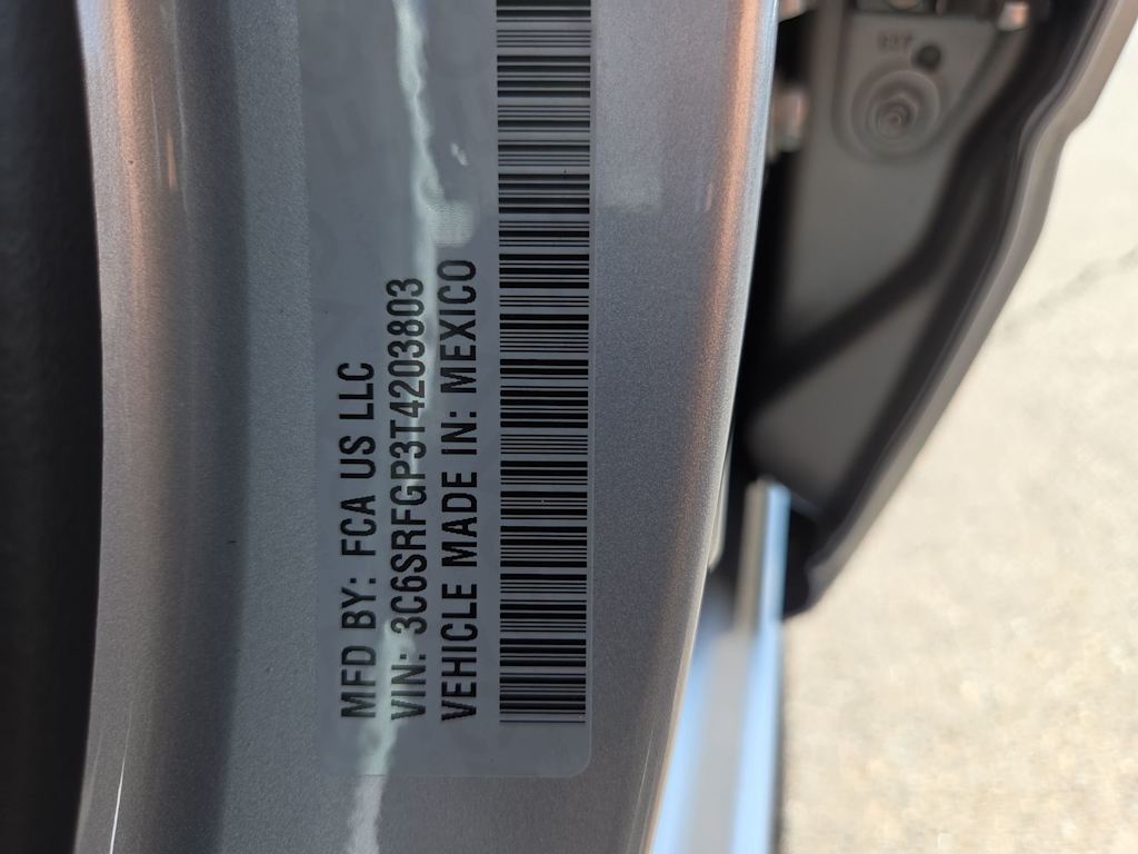 Thumbnail: 2026 RAM 1500 - 17
