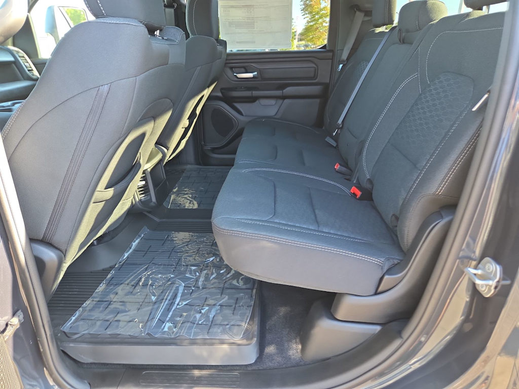 Thumbnail: 2026 RAM 1500 - 27