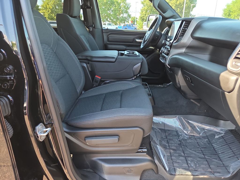 Thumbnail: 2026 RAM 1500 - 11
