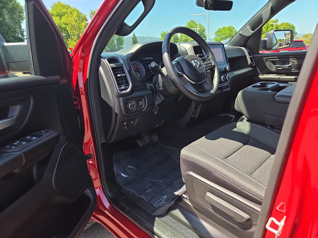 Thumbnail: 2026 RAM 1500 - 2