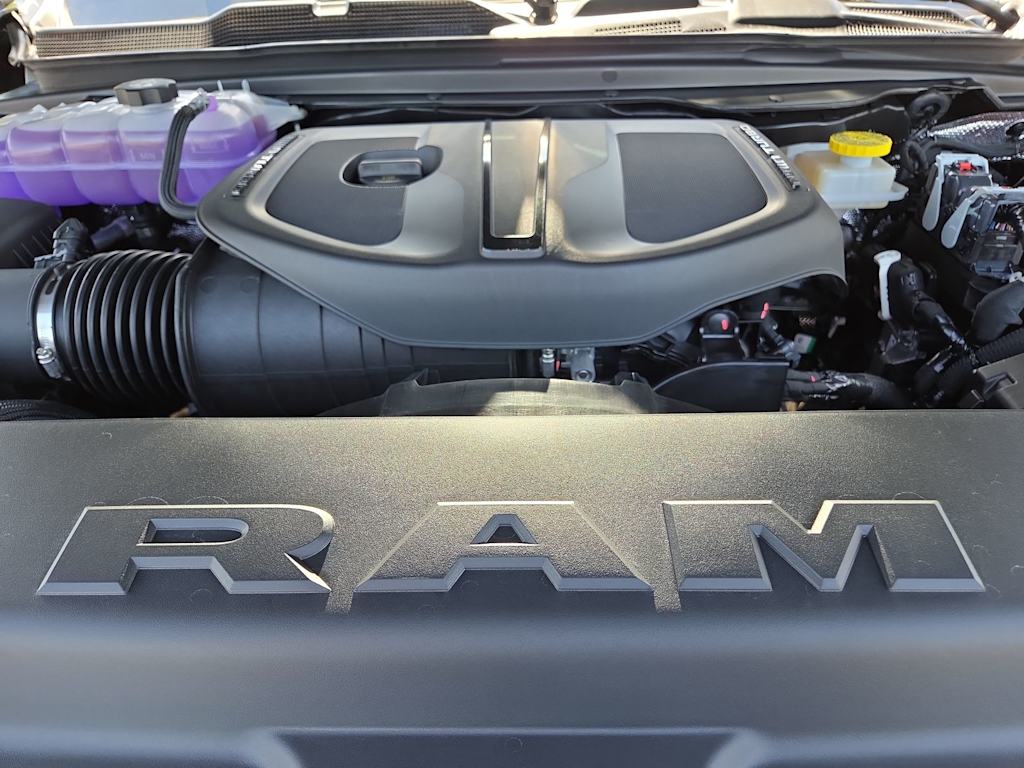 Thumbnail: 2026 RAM 1500 - 9