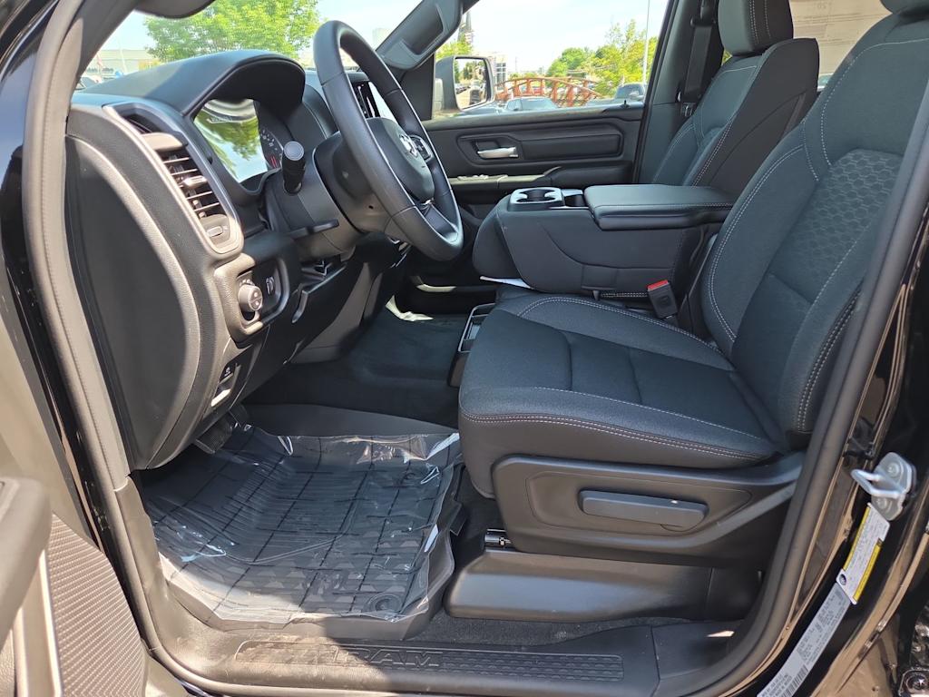 Thumbnail: 2026 RAM 1500 - 11
