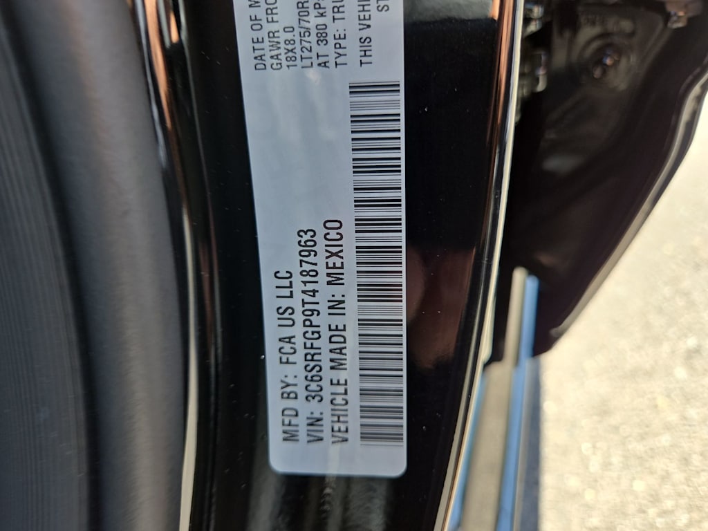 Thumbnail: 2026 RAM 1500 - 17