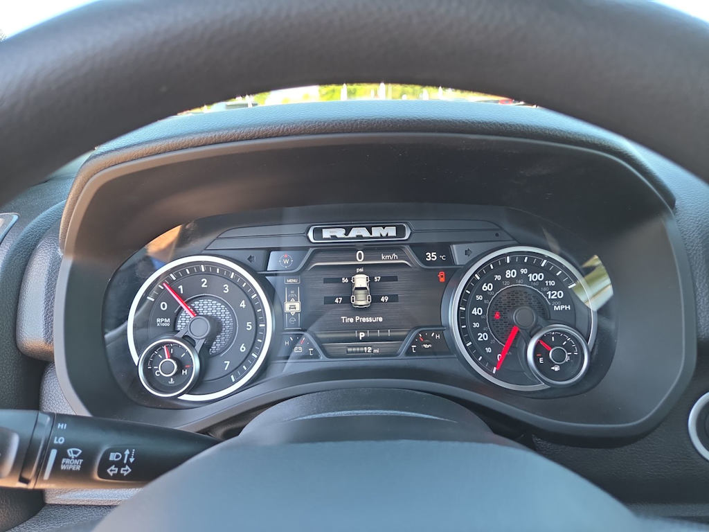 Thumbnail: 2026 RAM 1500 - 15