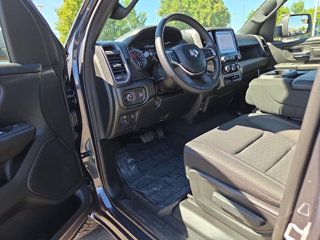 Thumbnail: 2026 RAM 1500 - 2