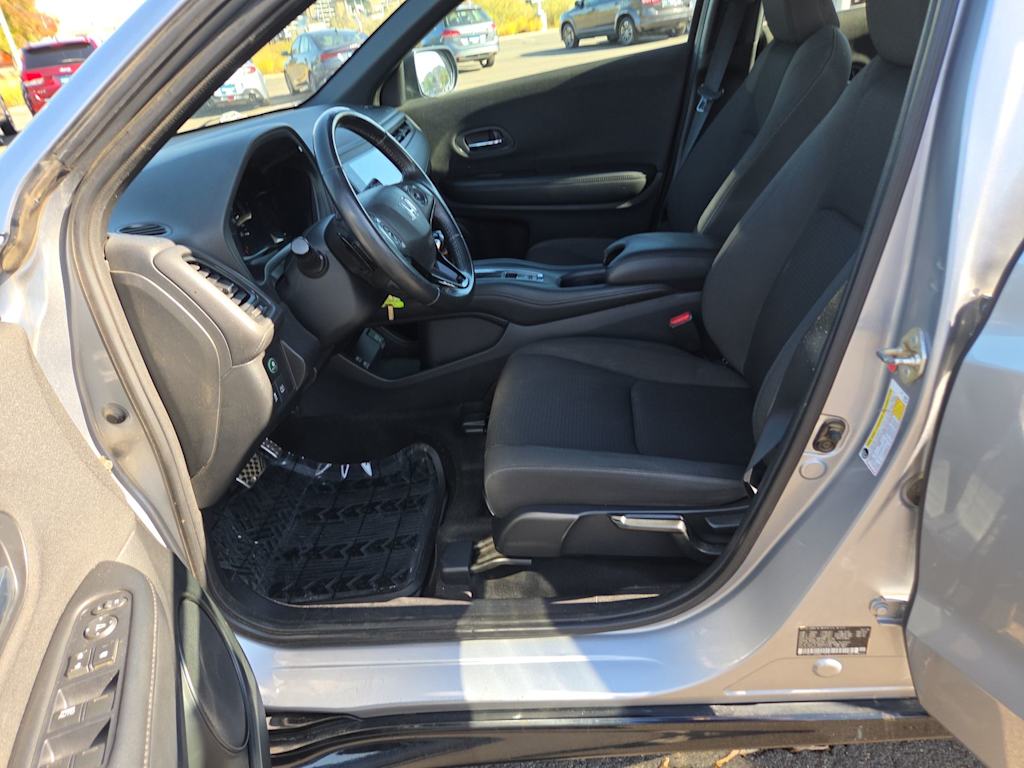 Thumbnail: 2019 Honda HR-V - 10