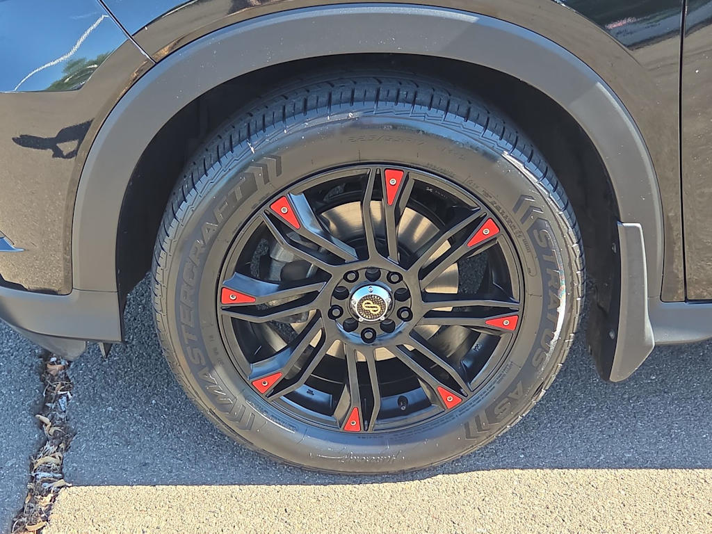 Thumbnail: 2016 Honda HR-V - 8