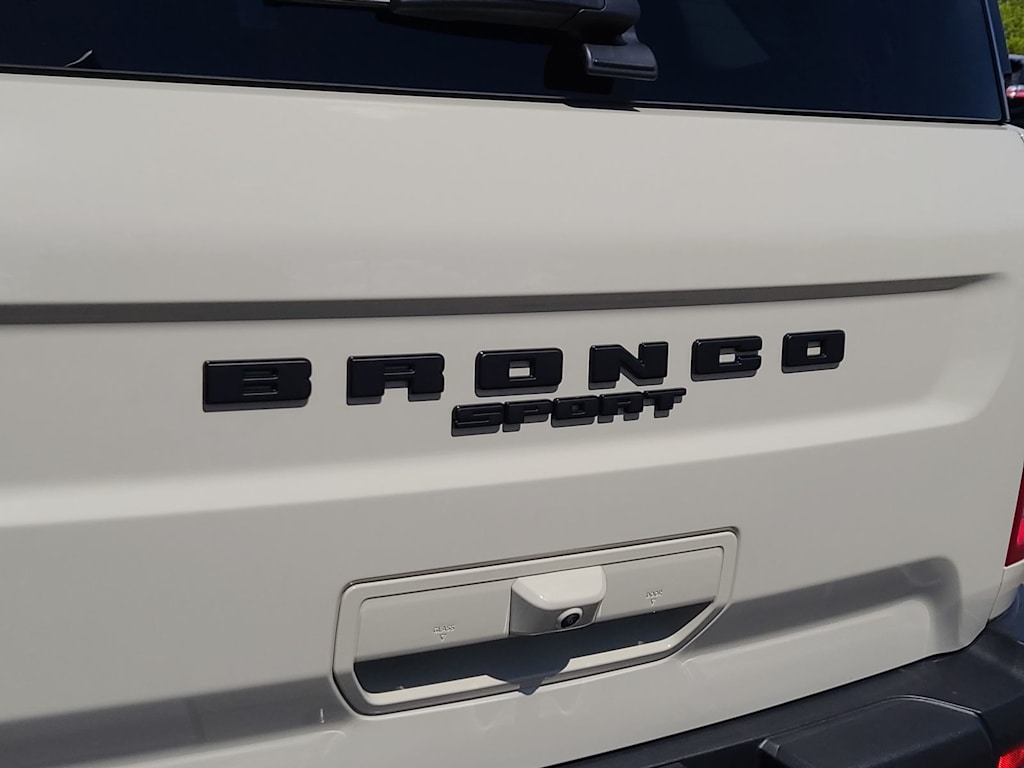 Thumbnail: 2025 Ford Bronco Sport - 7