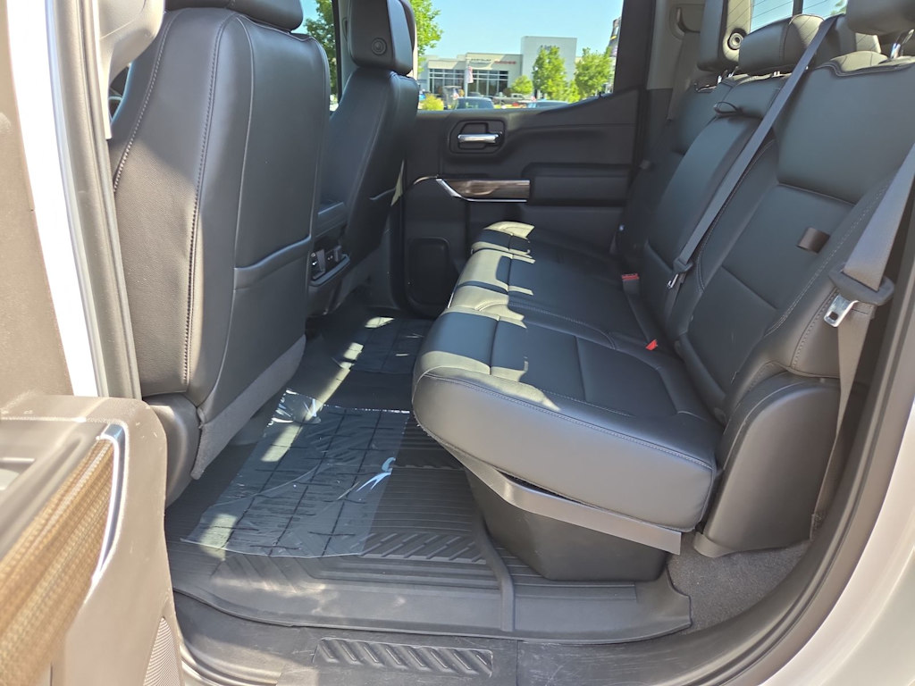 Thumbnail: 2020 Chevrolet Silverado 1500 - 27