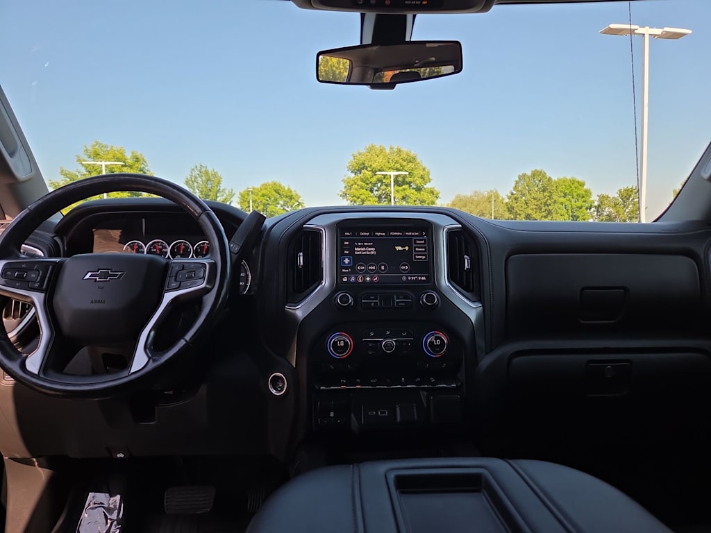 Thumbnail: 2020 Chevrolet Silverado 1500 - 2