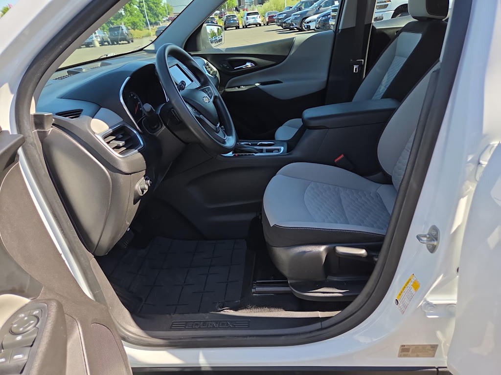 Thumbnail: 2020 Chevrolet Equinox - 11