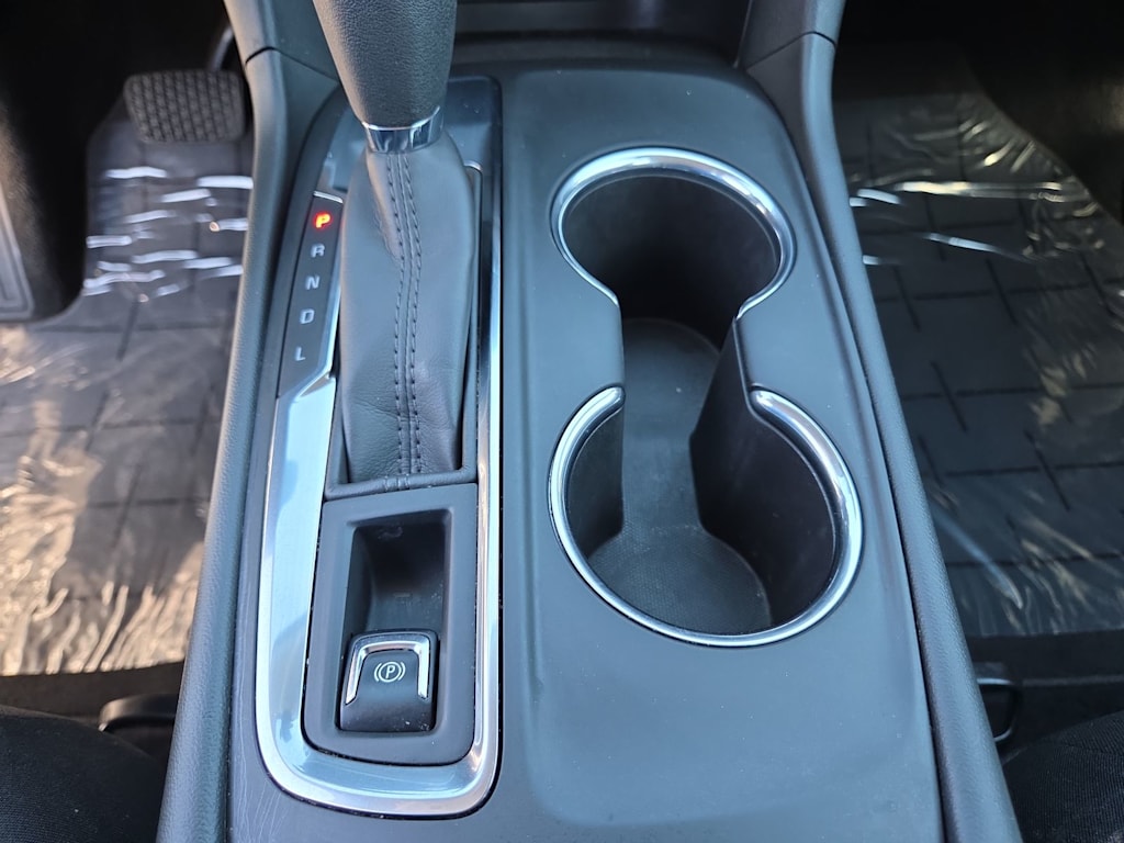 Thumbnail: 2020 Chevrolet Equinox - 15