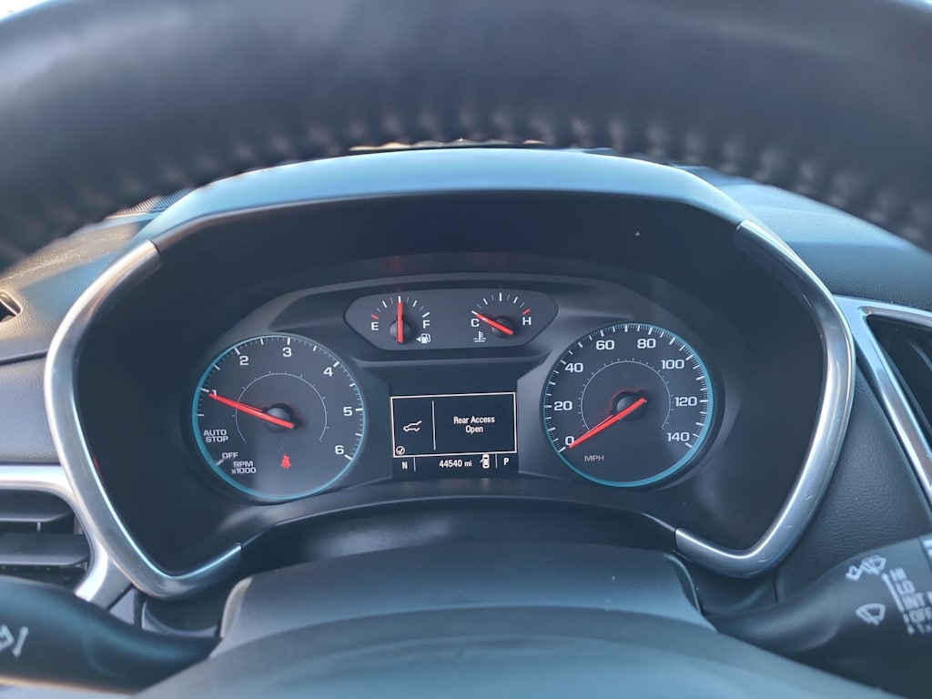 Thumbnail: 2018 Chevrolet Equinox - 15