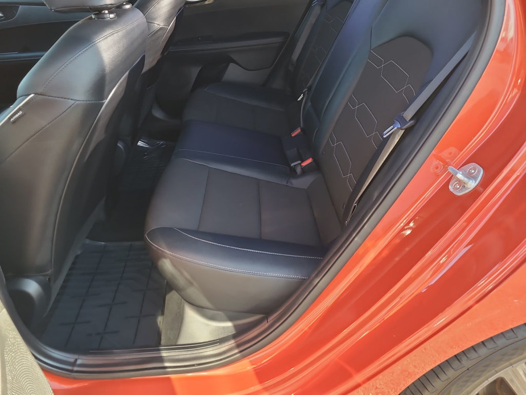 Thumbnail: 2020 Kia Forte - 28