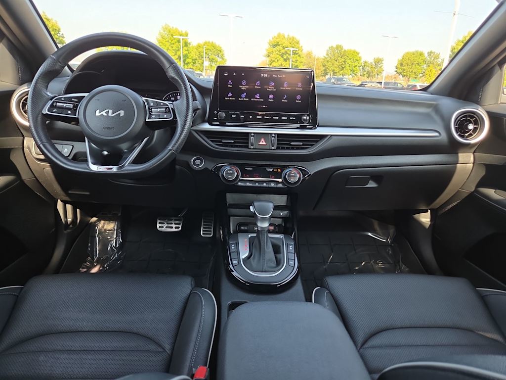 Thumbnail: 2023 Kia Forte - 2
