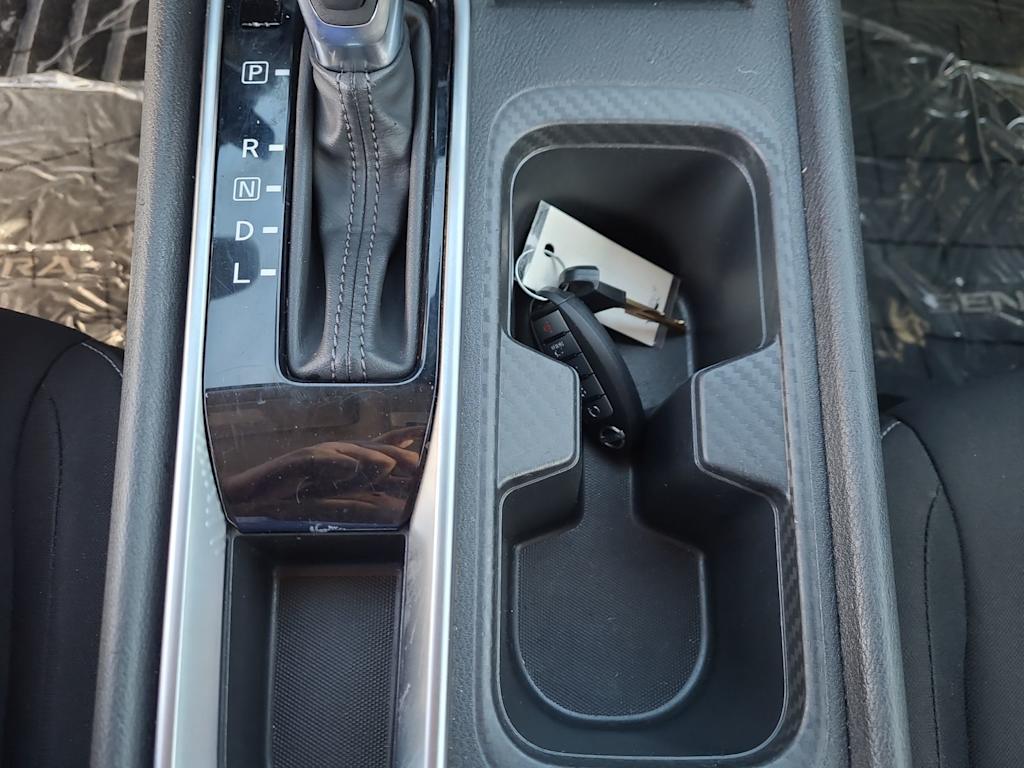 2021 Nissan Sentra SV 15