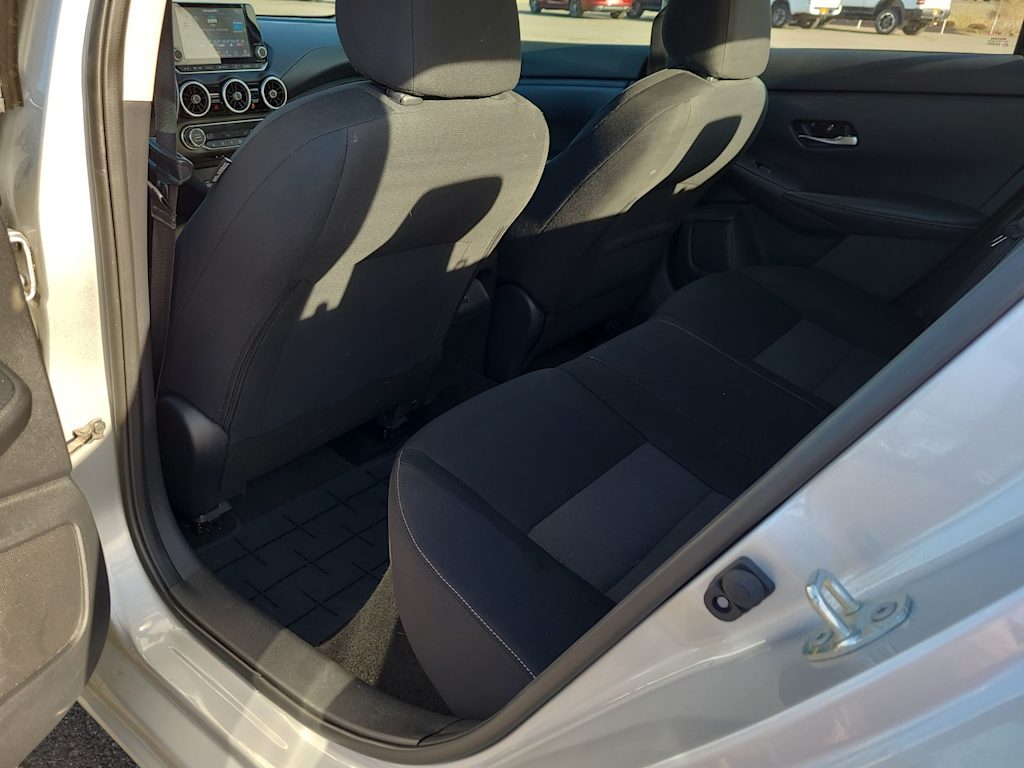 2021 Nissan Sentra SV 13