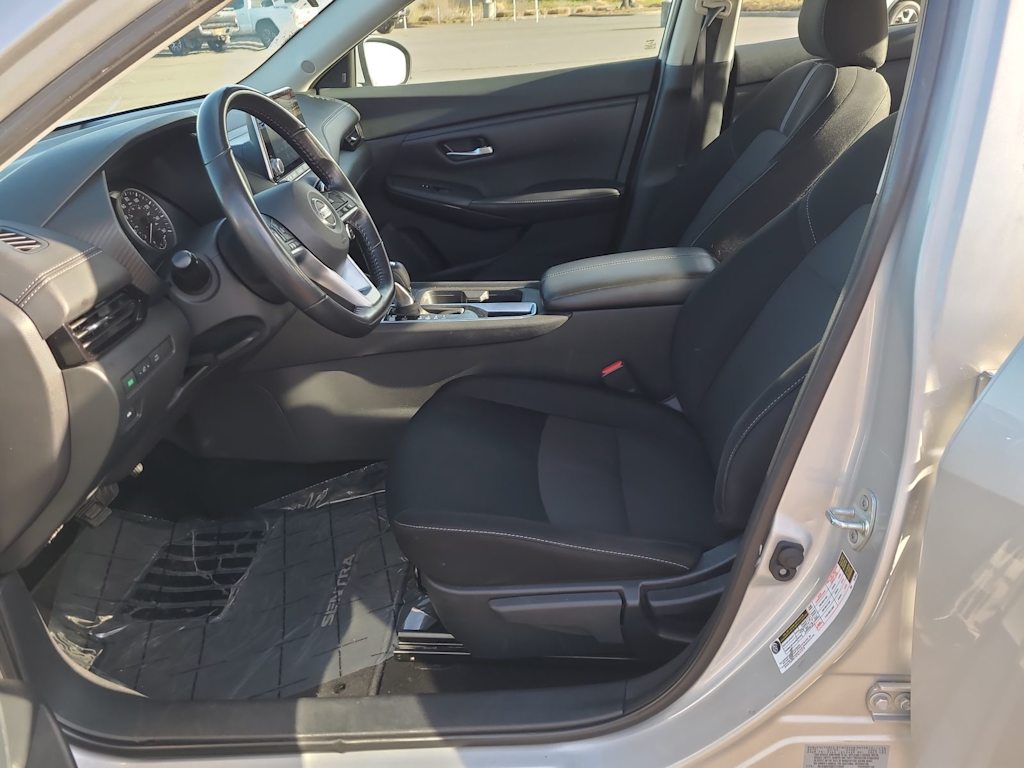 2021 Nissan Sentra SV 11