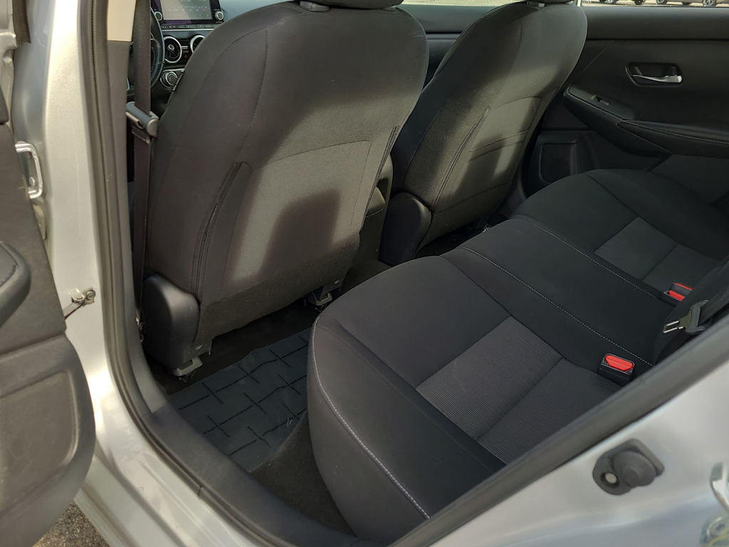 2022 Nissan Sentra SV 13