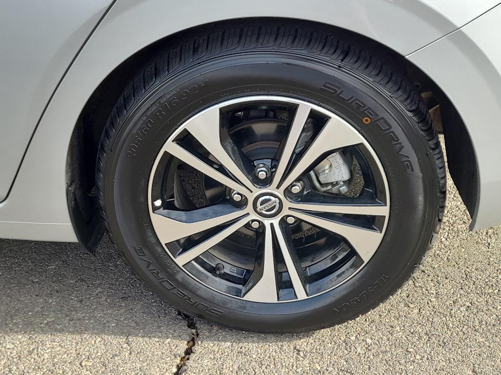 2022 Nissan Sentra SV 8