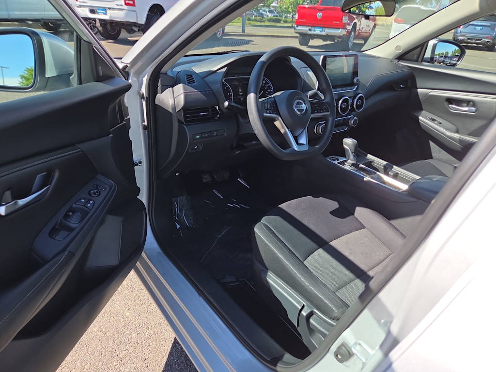 Thumbnail: 2023 Nissan Sentra - 2