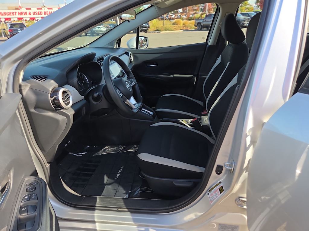 Thumbnail: 2021 Nissan Versa - 10