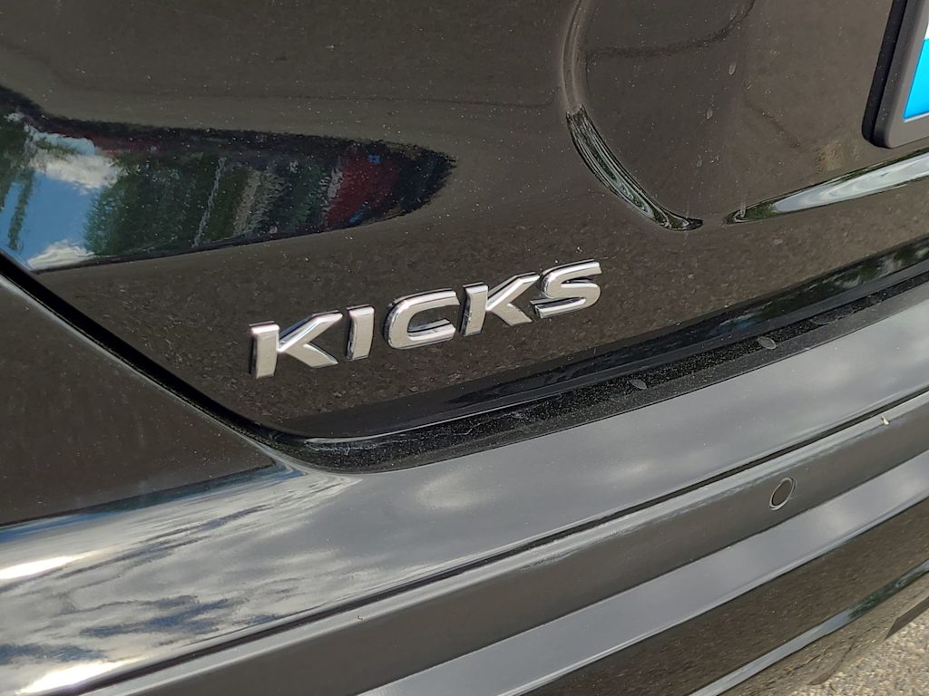Thumbnail: 2024 Nissan Kicks - 7