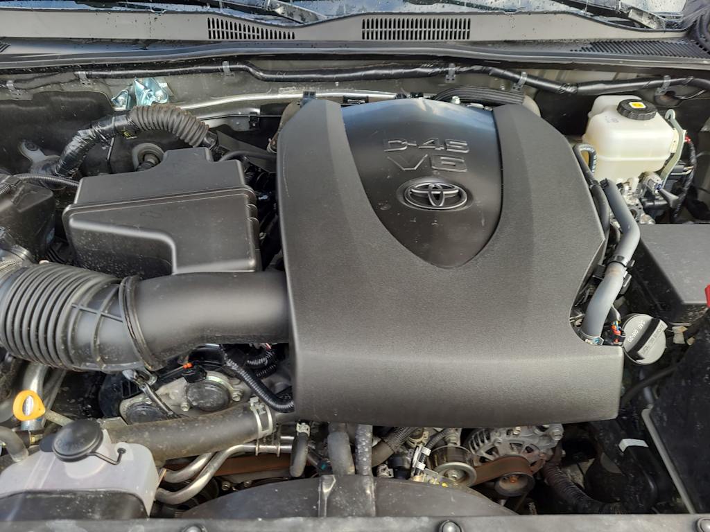 2023 Toyota Tacoma TRD Off-Road 9