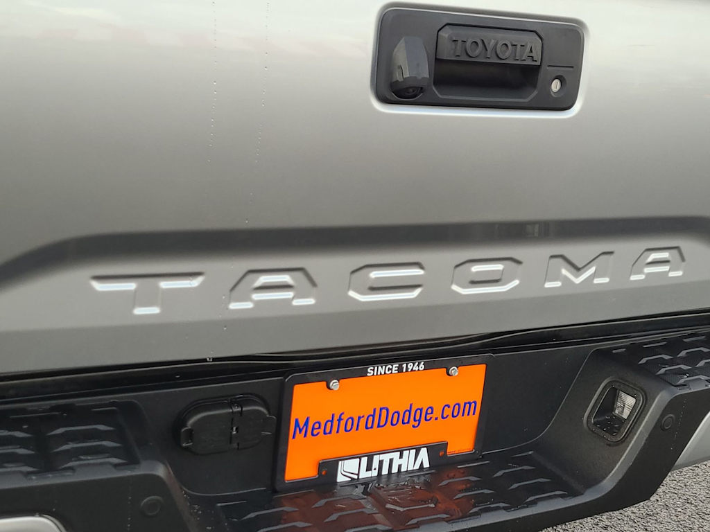 2023 Toyota Tacoma TRD Off-Road 7