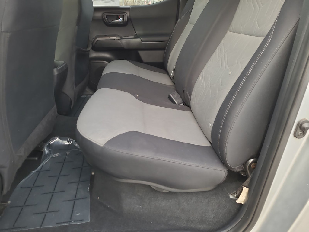 Thumbnail: 2022 Toyota Tacoma - 27